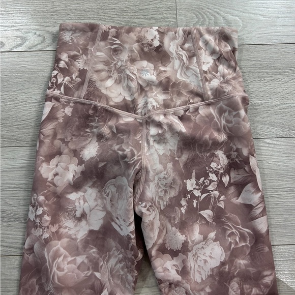 Athleta Elation Printed Tight Leggings Antoinette Velvety Pink - Picture 7 of 16